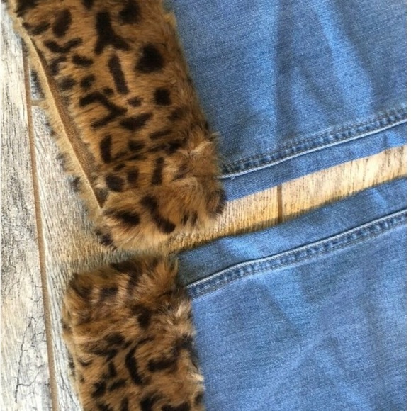 Hydraulic Jeans 8 Nolita Mid Rise Curvy Fur Cuffs